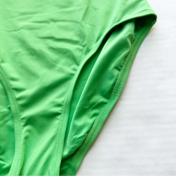 Kate Spade New Ruffle Underwire One Piece Swimsuit in Fern Moss Green NWT - Picture 7 of 16